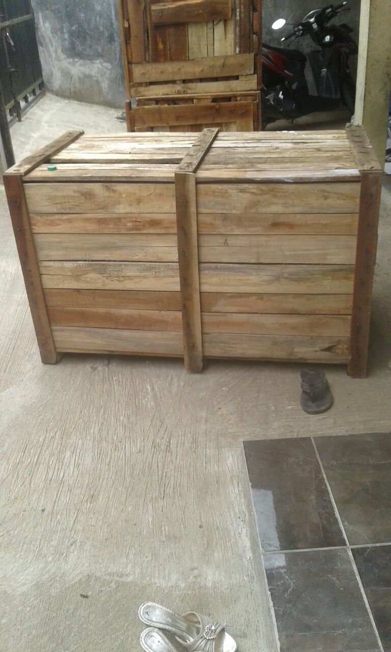 Pallet Kayu